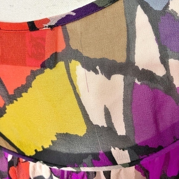 Alice‎ & Trixie 100% Silk Colorful Abstract Tunic - Picture 3 of 8